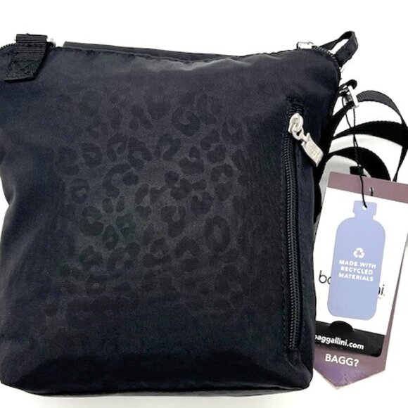 Baggallini Pocket Crossbody With RFID, Black Cheetah - NEW - Picture 5 of 15